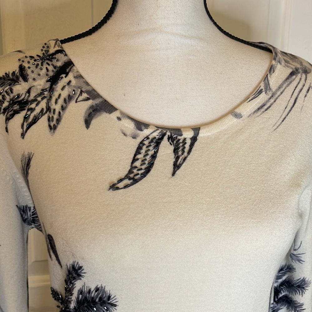 Floral Beaded Sweater - Picture 3 of 8